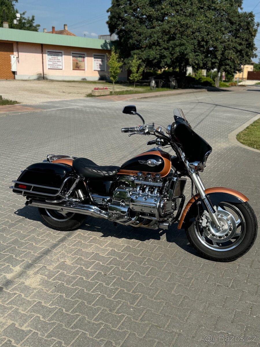 HONDA Valkyrie F6C - 13
