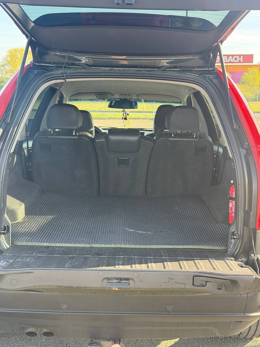 Volvo XC90 - 13