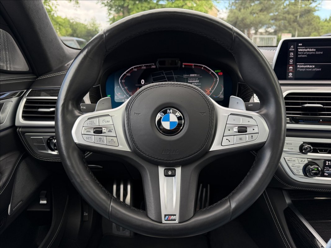 BMW Řada 7 740D Long Individual 2019 - 13
