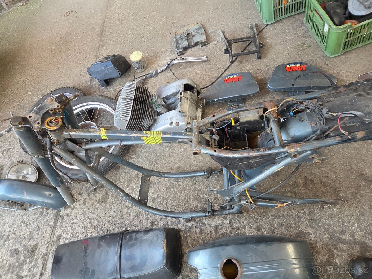 Jawa 350/634 - 13