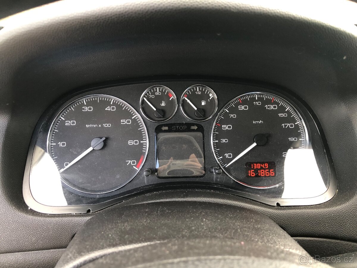 Peugeot 307, 1.6i 80kW - 13