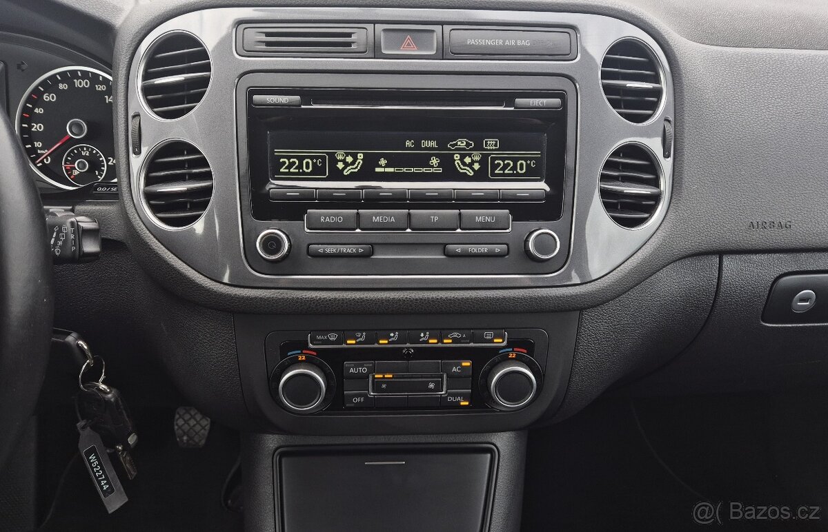 VW TIGUAN 2.0TDI 1 MAJITEL 106 TIS.KM AUT. KLIMA PARK AUT - 13