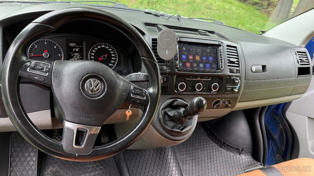 Volkswagen T5.1 Camper 2.0 TDI - 13