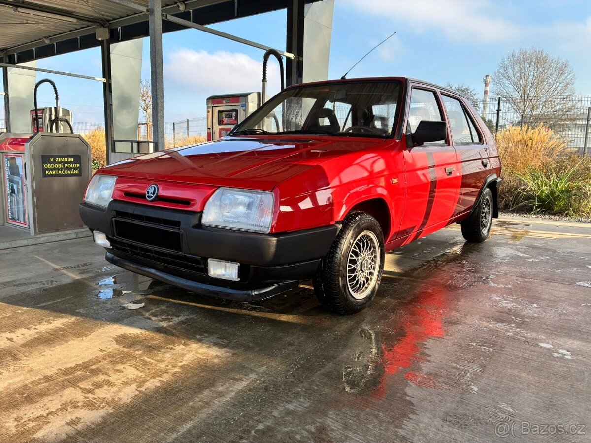 Škoda Favorit 1,3 LXI - 13