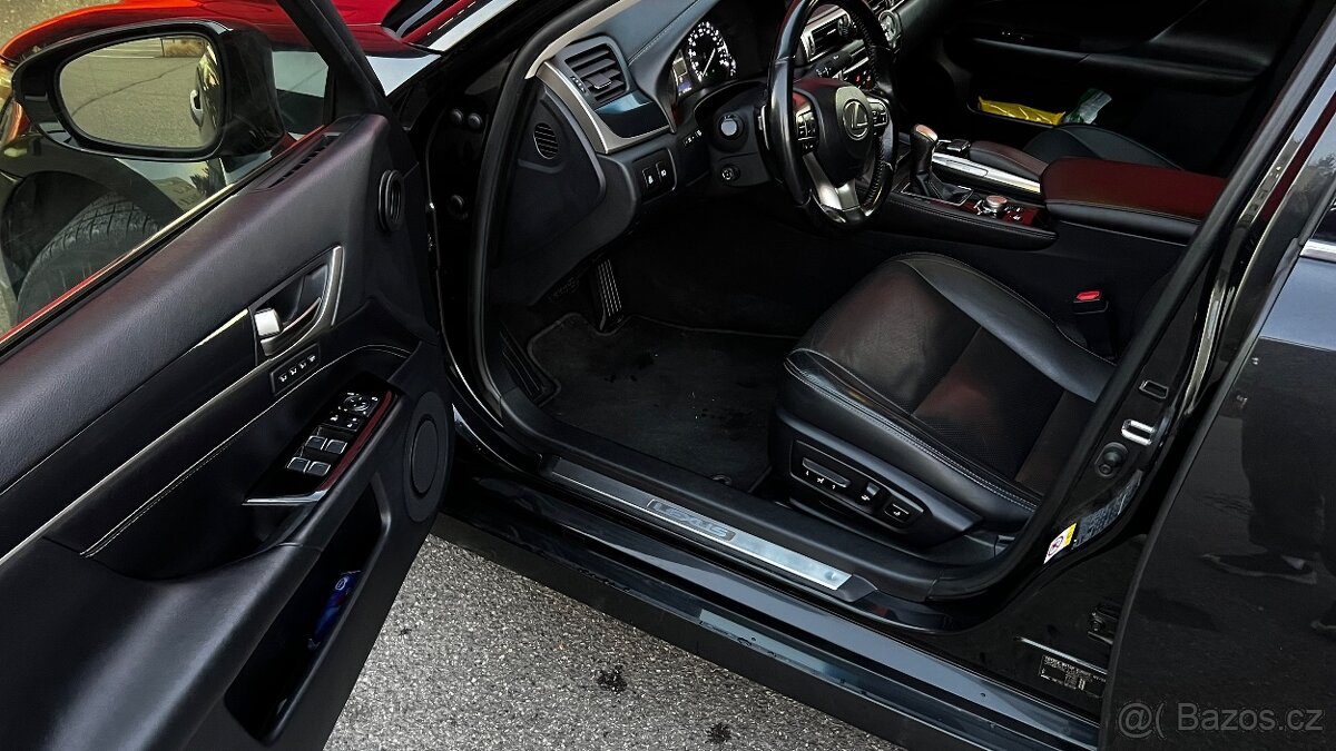 Lexus - 13