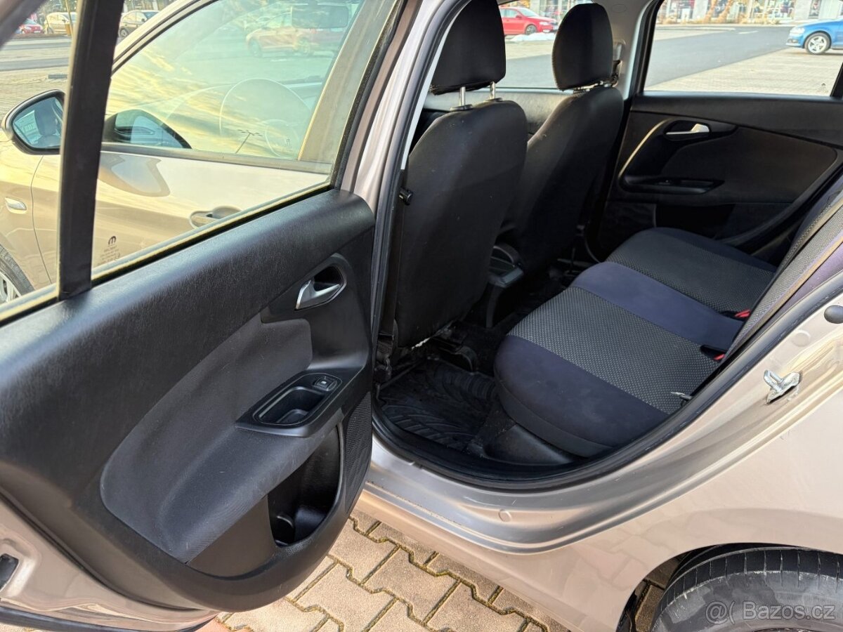 Fiat Tipo 1.4i 16V 70kw digi klima koup. ČR - 13