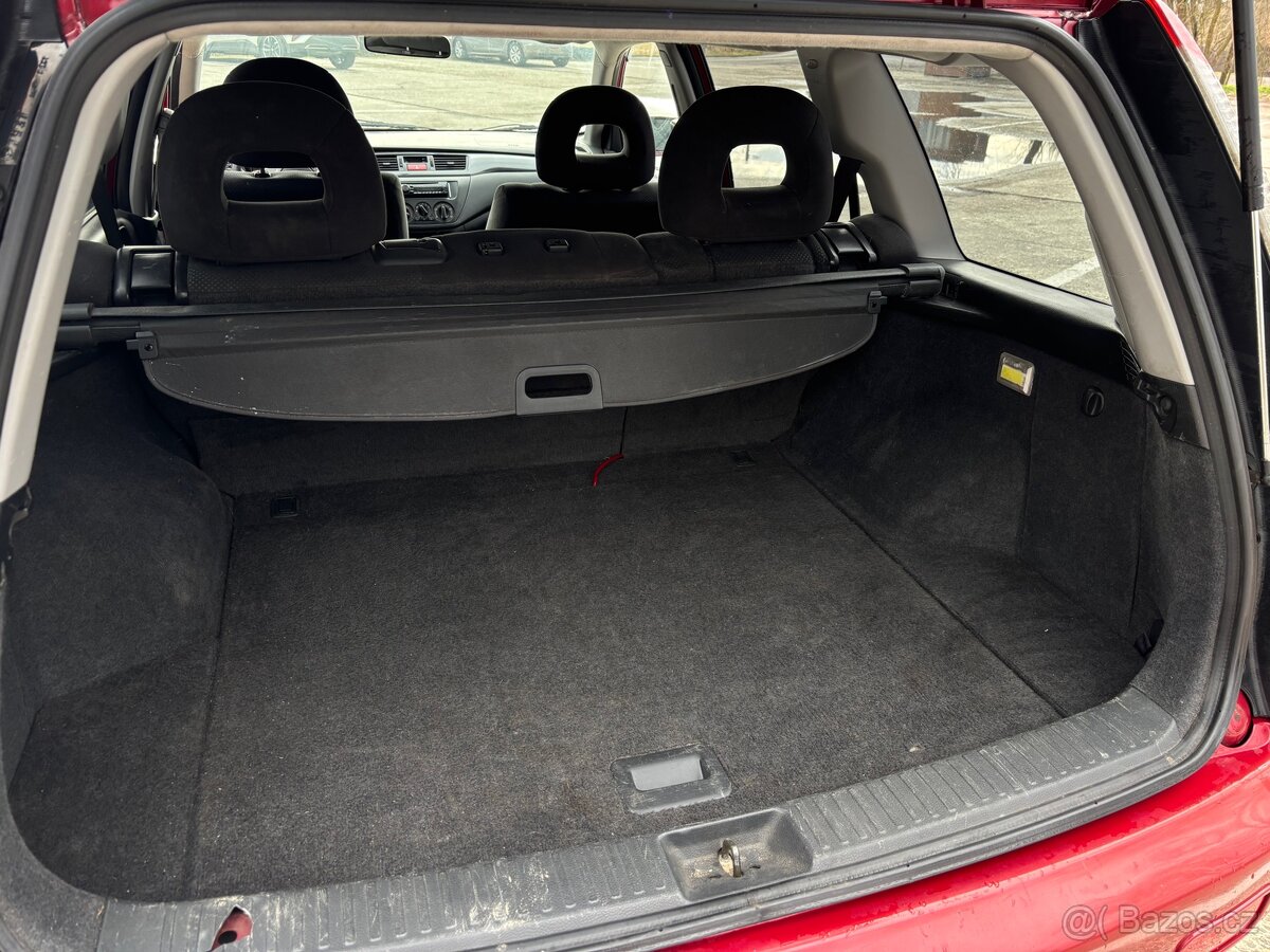 Mitsubishi Lancer Sport Wagon - 13