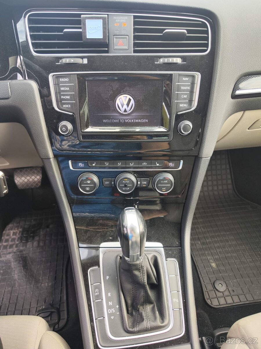 VW Golf 7 1.4 TSi 90kw ročník 2013 - 13