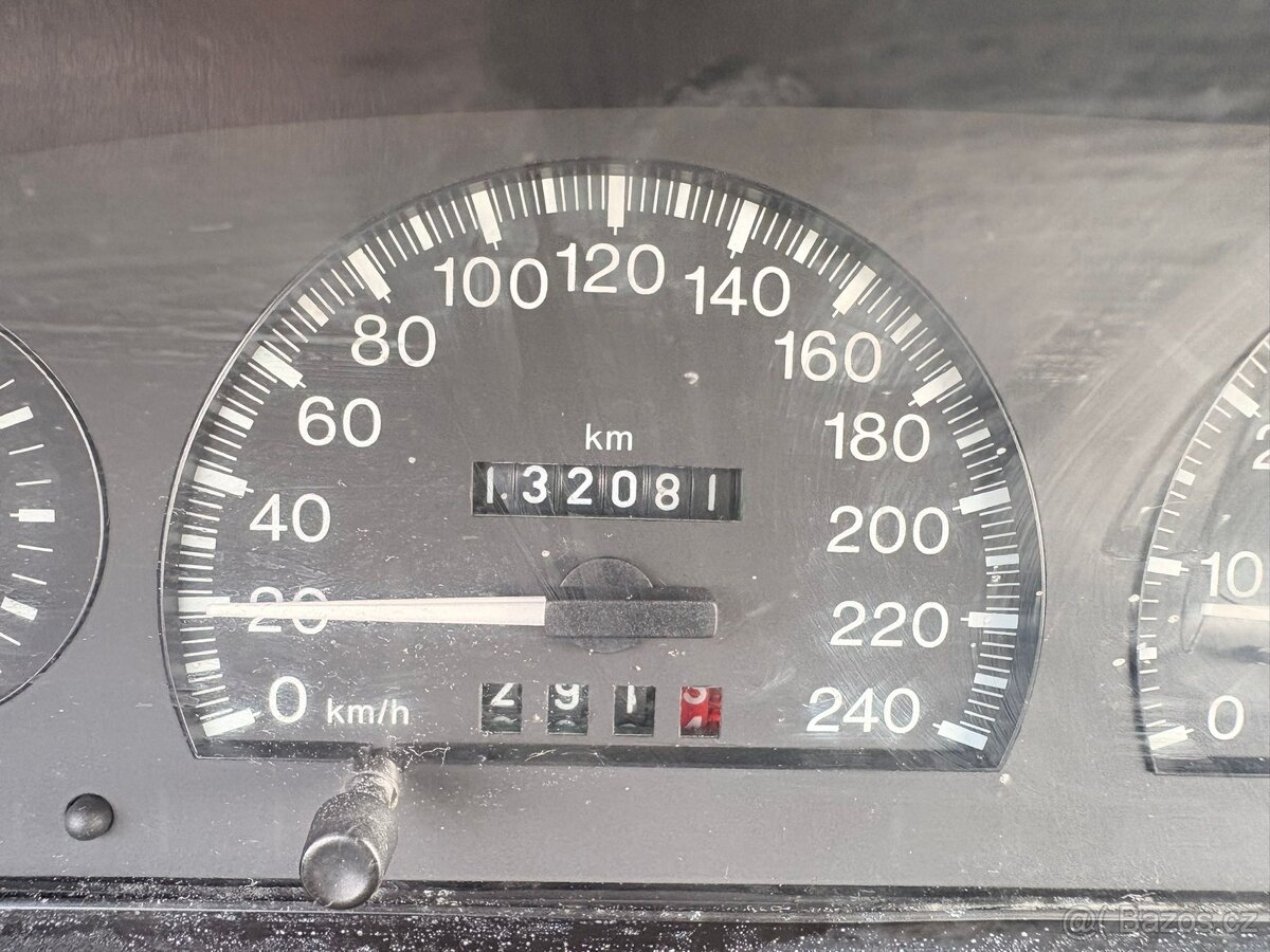 Lancia delta 2.0 i 16 v - 13