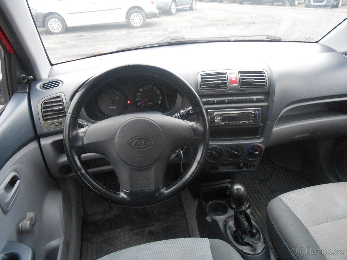 Kia Picanto 1.0i 44Kw - 13