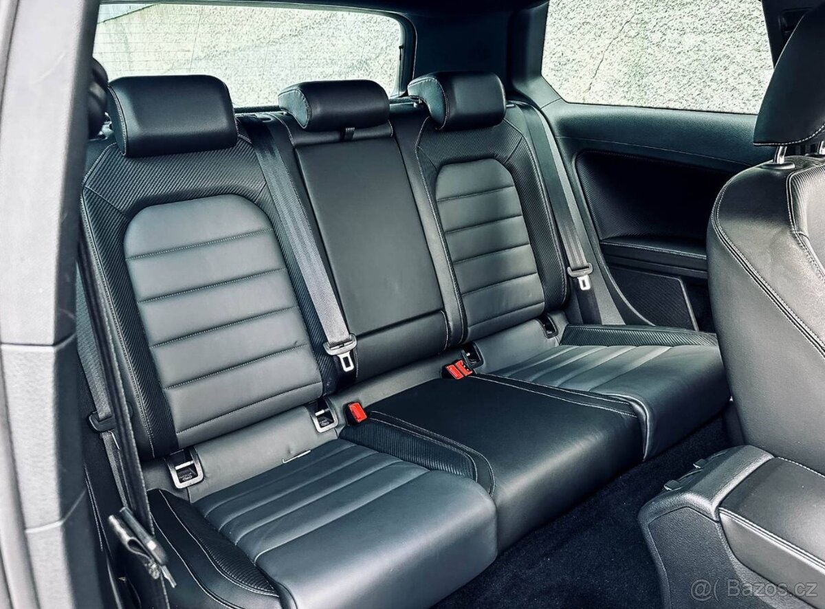 Volkswagen Golf 7 R 2.0 TSI BMT R 4MOTION - 13