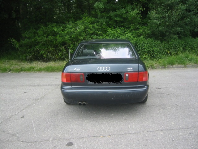 AUDI A8 D2 4.2 220kw quattro tiptronic - díly z vozidla - 13