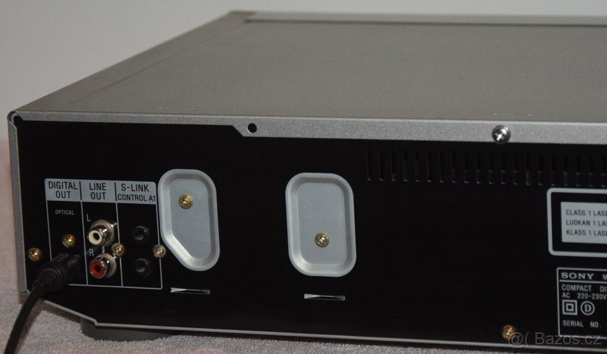 CD deck/ přehrávač SONY CDP-XE530, dálk.ovl., CD text,CDR/RW - 13