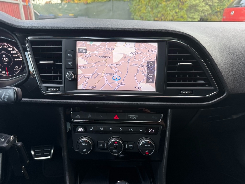 Seat Leon, 1.5 TSI FR 110KW DSG ACC PANO 2 X KOLA - 13