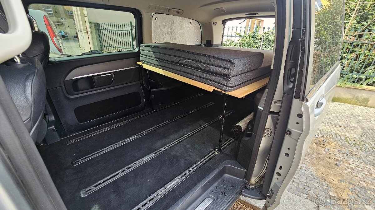 Mercedes - Benz V250L - Campervan - 13