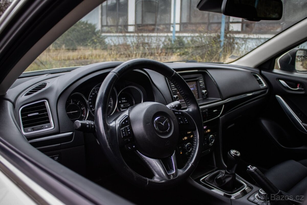 Mazda 6 Combi 2.2 Skyactiv-D, 110kW, M6 - 13
