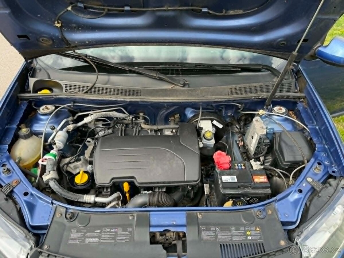 Dacia Sandero 1,2 klima - 13