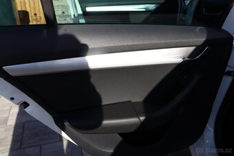 Škoda Octavia Kombi 1.5tsi Style - 13