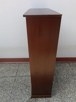 Knihovna, policová skříňka, nábytek - 13
