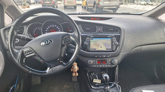 KIA cee'd SW JD 1,6 cRDi ToP 94KW - 13