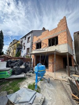 PRODEJ MEZONETOVÉHO BYTU 3+KK V OBCI ČESKÁ - 13