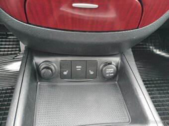 Hyundai Santa Fe 2.2 CRDI 114Kw 4x4 r.v.2008 - 13