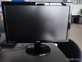 Prodám LCD monitory - 13