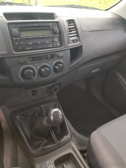 Toyota Hilux - 13