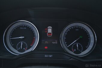 Škoda Superb 2.0 TDI 110Kw Sportline DSG - 13