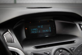 Ford Focus Kombi 1.0 SCTi 125k Trend / AJ NA SPLÁTKY - 13