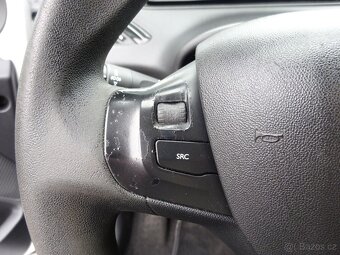 Peugeot 208 1,6 HDI - 13
