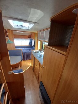 Prodám karavan ADRIA adora 552 PK,r.v 2006,váha 1125/1400/15 - 13