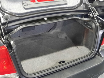 Volvo S60 - 2,4i Comfort TOP stav - 13