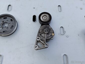 PŘÍSLUŠENSTVÍ MOTORU - VW / ŠKODA 1,9 TDi 74kW ATD - 13