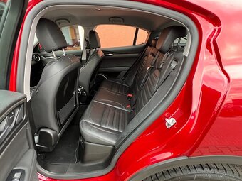 Alfa Romeo Stelvio 2.0 AWD 206kW - 13