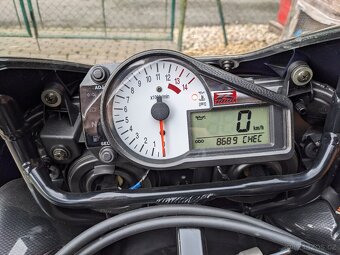 Suzuki GSX-R 1000 K2 - 13