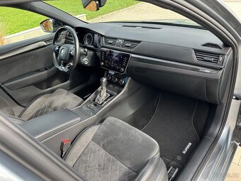 Superb 3 2.0TDI DSG Sportline 2021 Matrix ACC Keyless - 13