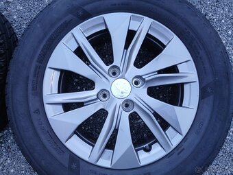 Kompletní zimní orig alu Peugeot 2008, 215/65/16 vzorek 7,5m - 13
