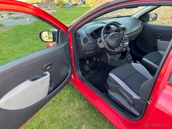 Renault clio - 13