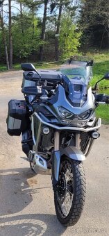 2023 Honda Africa Twin - havarovaná - 13