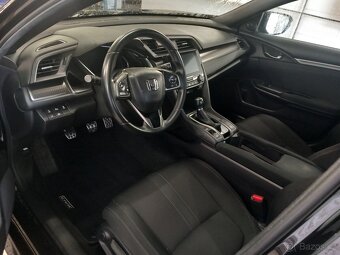 Honda Civic 1.5i VTEC Sport Plus 134 kW Manuál - 13
