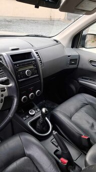 X-TRAIL - 13