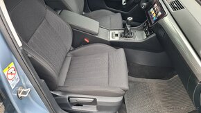 ŠKODA SUPERB 3 Style kombi - 2,0TDi 110kW Manuál. - 13