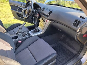 Subaru Legacy 2.0 101Kw 2004 - 13