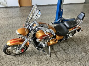 Honda VTX - 13
