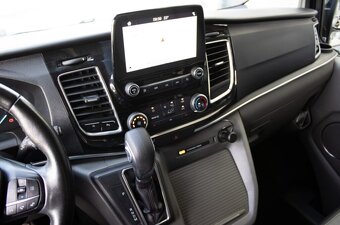 Ford Tourneo Custom L2 Titanium X z roku 2019 - 13