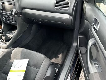 VW Golf VI variant 1.4TSi, r.2010, serviska, klimatizace - 13