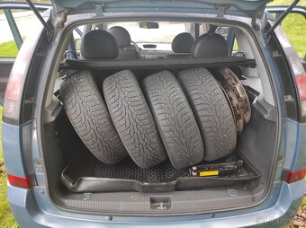 Opel Meriva s platnou TK do 6/2026 r.v. 2009 - 13