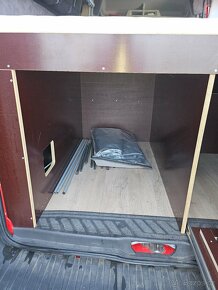 Prodám obytnou dodávku Ford Transit - 13