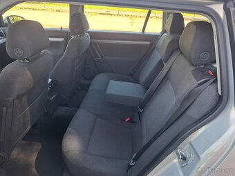 OPEL VECTRA 2.2i BENZÍN 114Kw, r.06,VELMI PĚKNÁ, PÚVOD ČR - 13